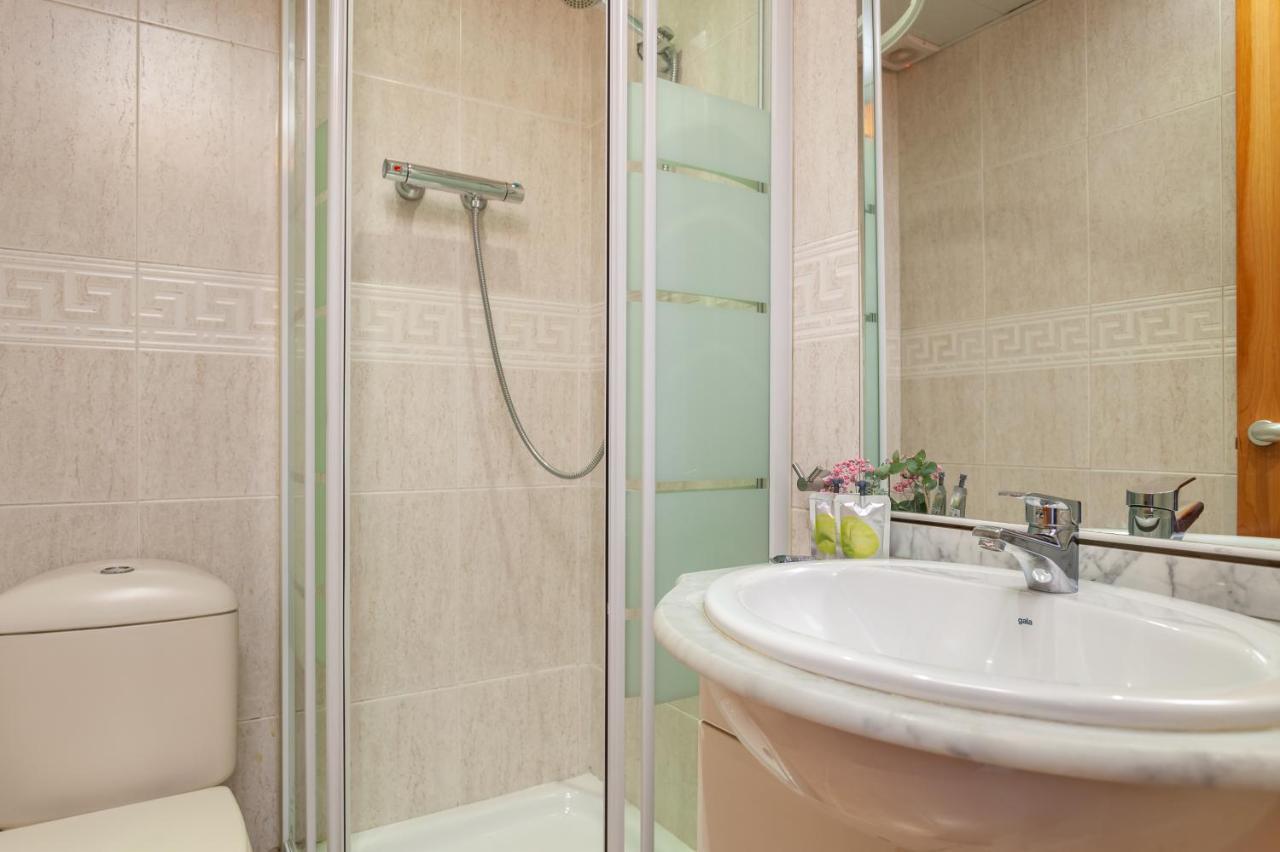 Apartmán Flateli Paris Barcelona Exteriér fotografie